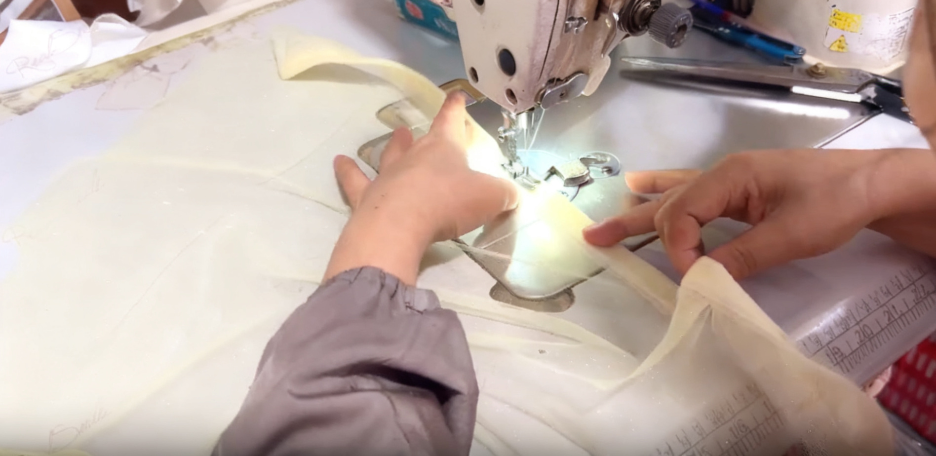 Seaming & Binding Glitter Tulle Seaming & Binding Glitter Tulle