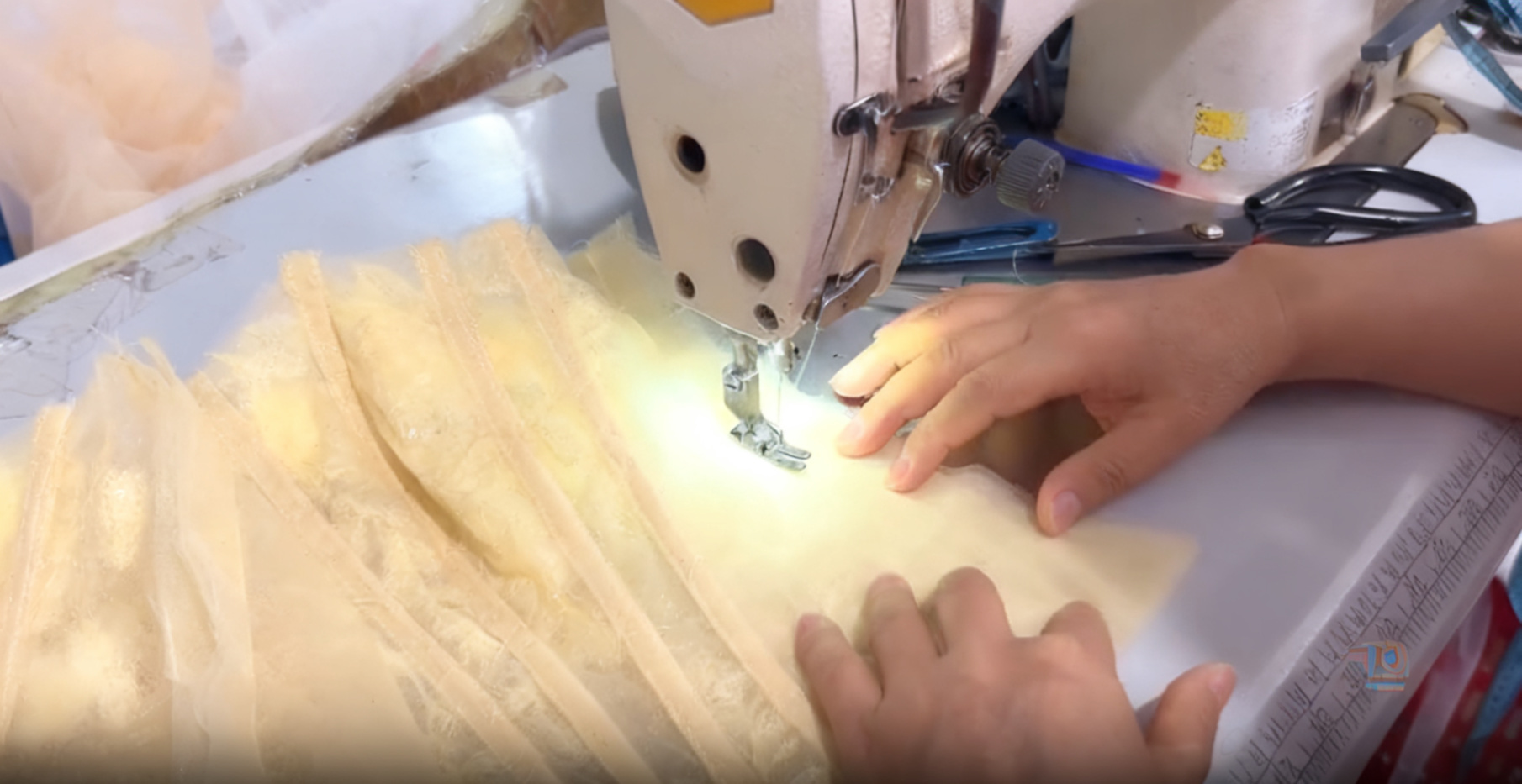 Stitching Tulle Base Layers Stitching Tulle Base Layers